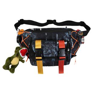 儿童斜挎包青少年帅气运动休闲学生外出小背包男孩大容量胸包男童