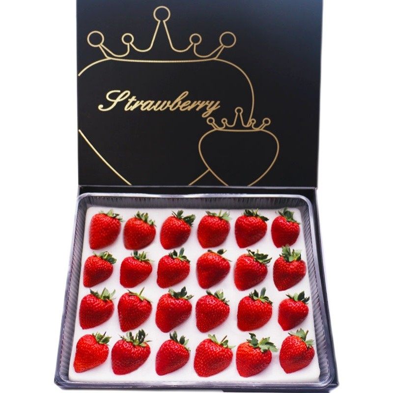 丹东99草莓新鲜网红礼盒装顺丰包邮当季水果奶油红颜九九超大草莓