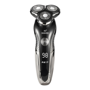 钟铮多效合一数显智能男士剃须刀独立三刀头全身水洗感应充刮胡刀