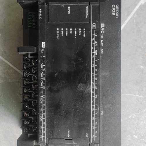 议价欧姆龙PLC CP2E-E30DR-A，拆机件，成色看看