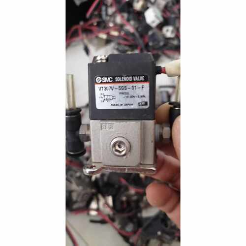 询价-VT307V-5GS-01-F，电磁阀，成色好，