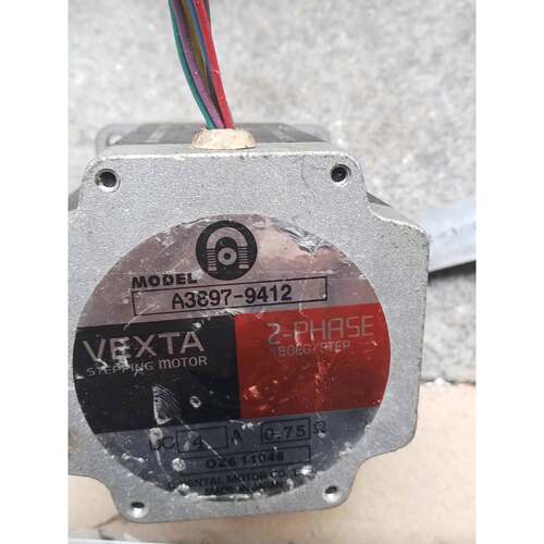 86电机，VEX丅A，A3897一9412。约，抽长3。轴经-询价