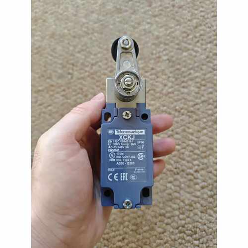 XCKJ 限位开关 行程开关Type:4 A300-Q300(ZCK-E05C)