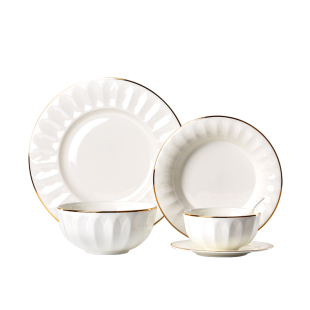 碗碟套装家用北欧骨瓷碗盘餐具日式金边盘子欧式浮雕牛排西餐餐盘