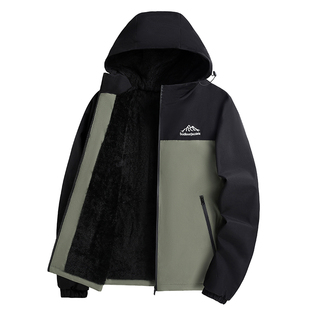 加绒加厚男士外套秋冬季防风防水冲锋衣夹克连帽保暖防寒男装上衣