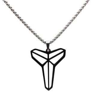 詹姆斯科比罗斯乔治欧文麦迪艾弗森哈登库里球星项链篮球生日礼物