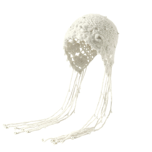 2025新款镂空针织毛线帽子女秋冬珍珠流苏包头帽显脸小护耳套头帽