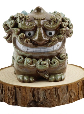 招财狮子陶瓷茶宠摆件