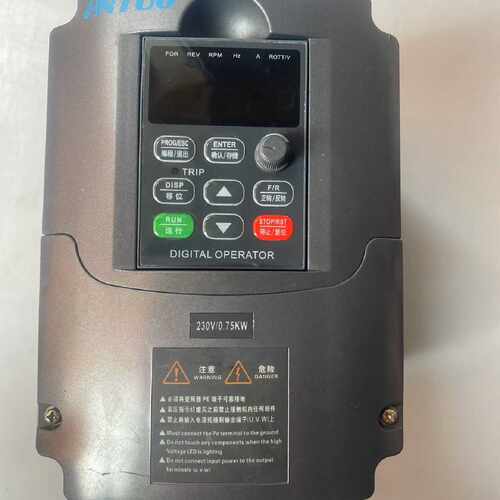 恒通变频器HT6000EV22007L 0.75KW议价