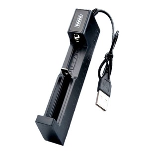 锂电池充电器18650多功能通用大容量强光手电14500电池充电万能充