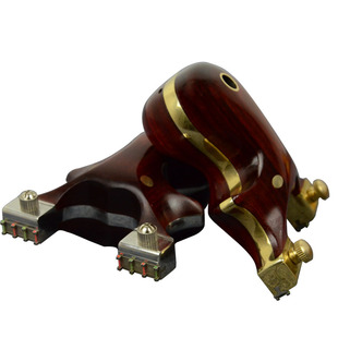 超凡公牛弹弓比赛精准光纤瞄扁皮弓犀牛角紫檀调瞄不锈钢夹片免绑