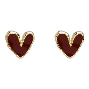 法式红色爱心耳环女复古港风耳钉2026新款高级感小巧简约新年耳饰