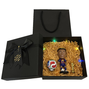 世界杯足球球星公仔亚马尔手办汽车内饰摆件巴萨球迷周边生日礼物