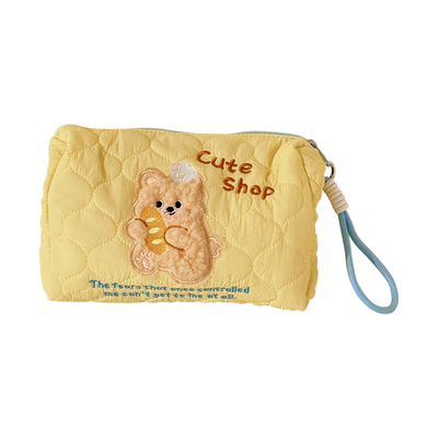 可爱化妆包女便携式大容量收纳包