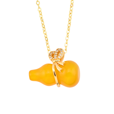 玛瑙葫芦吊坠雕刻项链鸡油黄挂饰