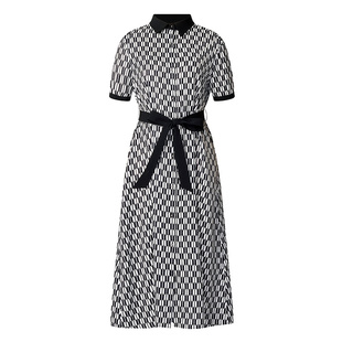 BCBG春夏万千裙装时髦气质斜纹垂感箭羽影几何印花翻领衬衫裙女