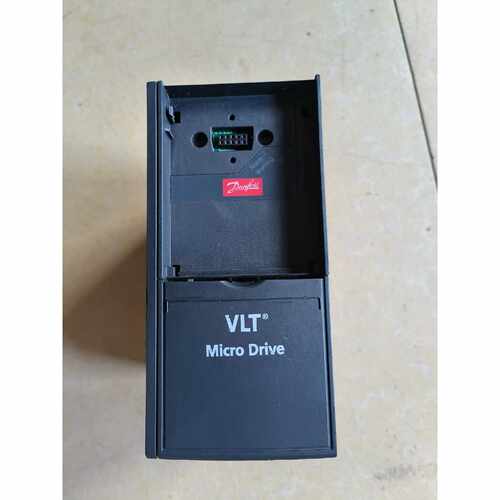 询价丹佛斯变频器132F0020，1.5KW