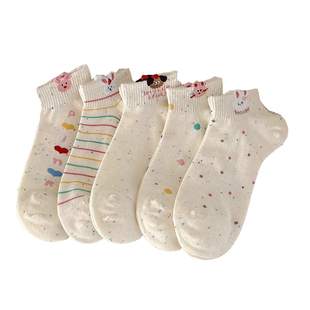 小兔短袜子女款棉袜2026新款爆款春秋甜美可爱卡通女士白色中筒袜