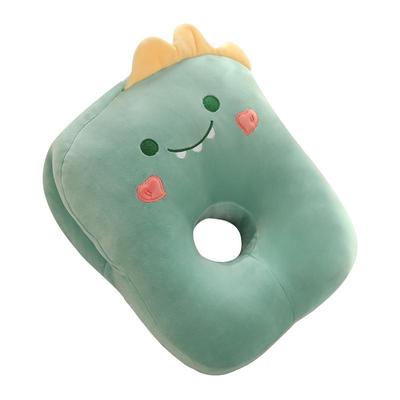 暖手抱枕小学生午睡枕办公室