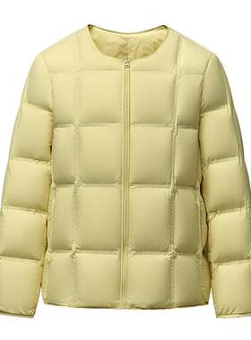 雪中飞羽绒服女阔版圆领显气质