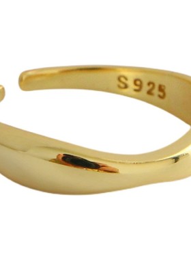 女钛钢小众轻奢18K金波浪纹戒指