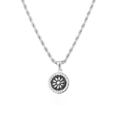 GuangYu黑色圆牌花朵吊坠毛衣链钛钢项链男女小众百搭麻花链配饰