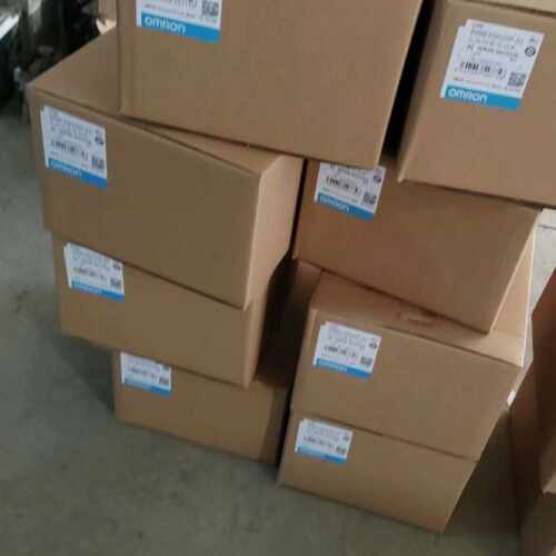 议价R88D-WNA5H-ML2 R88D-KT30F-Z  欧姆龙伺服驱动现货议价包邮