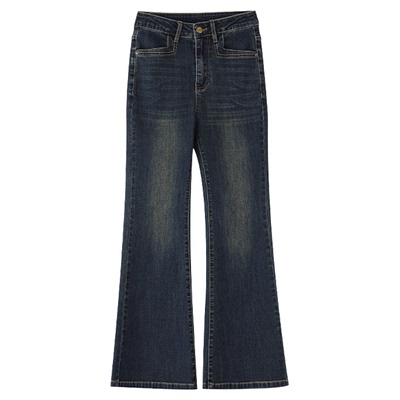 巨显瘦，谁穿谁好看的微喇牛仔裤