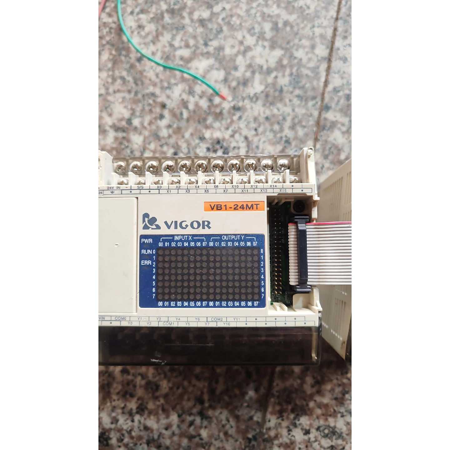 议价丰炜PLC  VB1-24MT-D