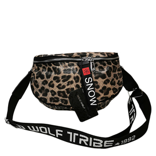 野狼部落2025个性潮流运动风女包时尚休闲大容量马鞍包网红单肩包