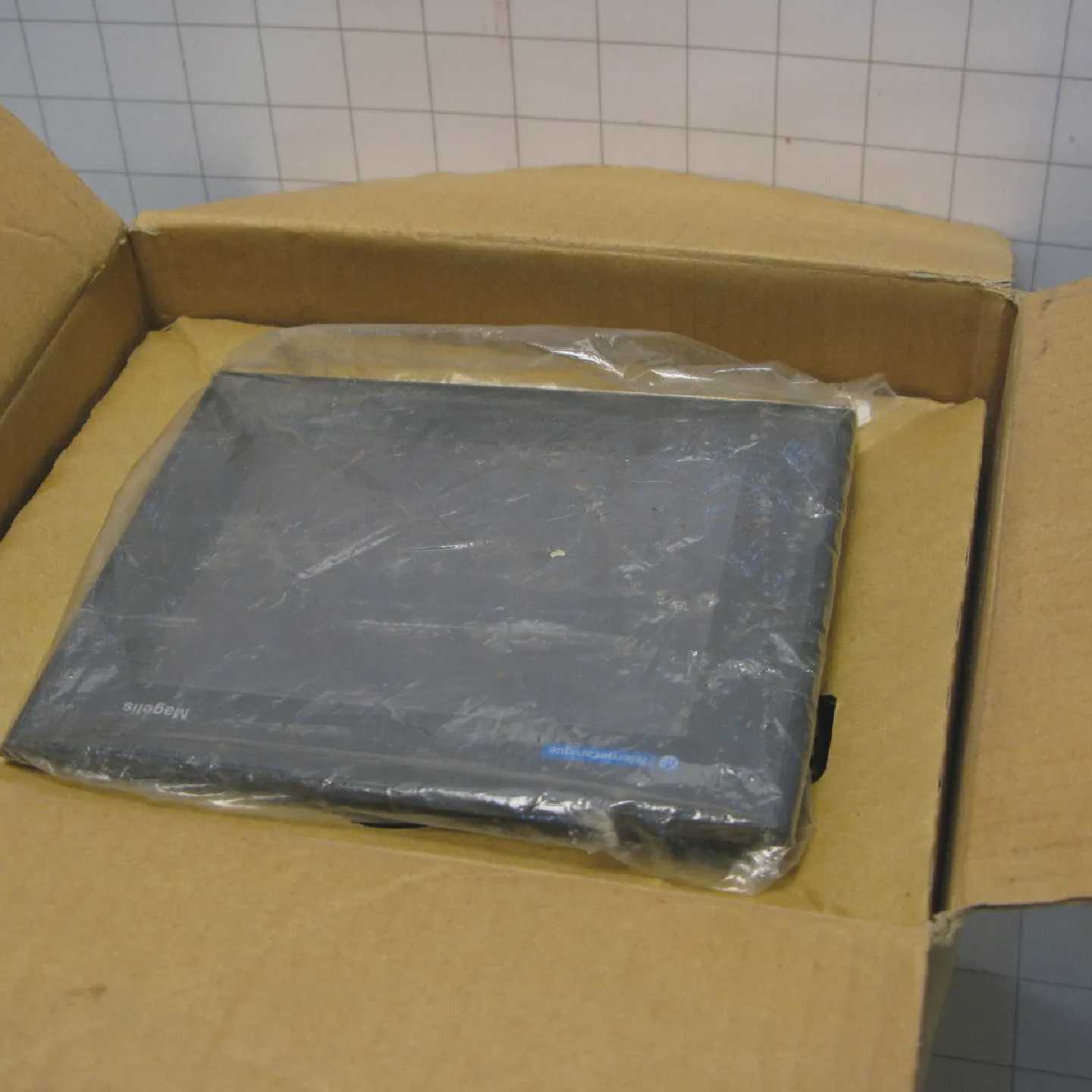 议价--98新，施耐德telemecanique 触摸屏