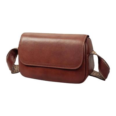 斜挎小方包女轻便真皮宽带单肩包