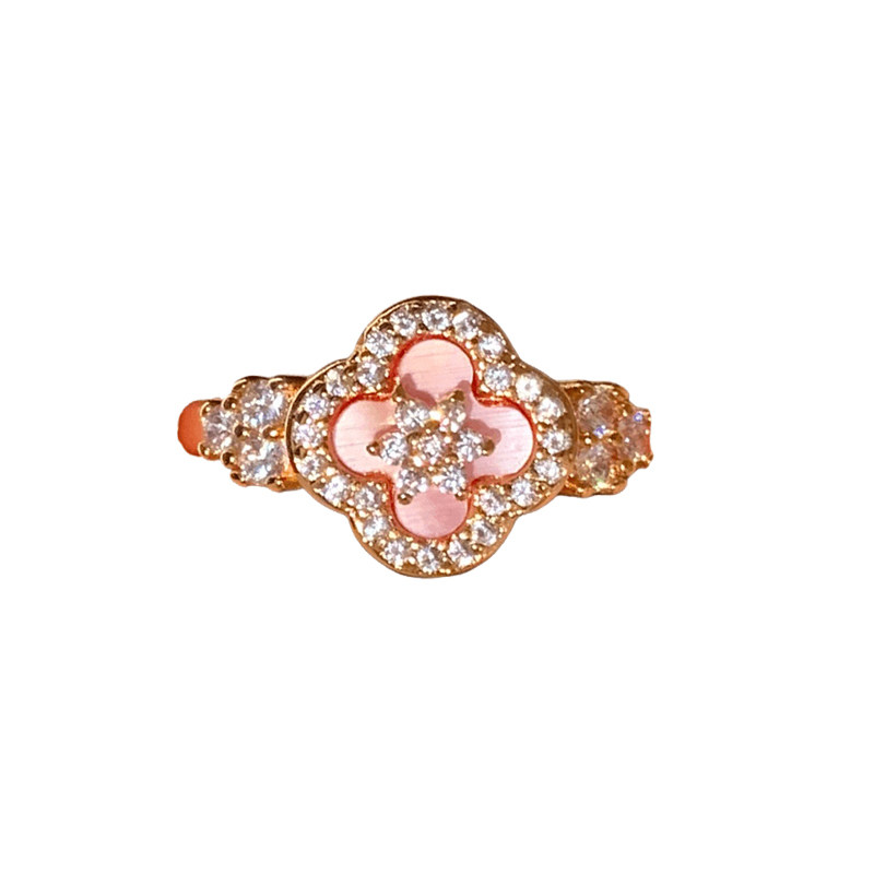 仿粉贝母花瓣戒指女甜美显气质感