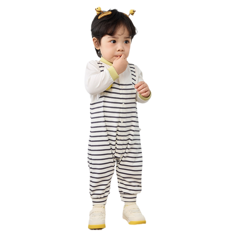 巴拉巴拉婴儿连体衣男童外出抱衣可爱宝宝爬爬服儿童秋装新款童装