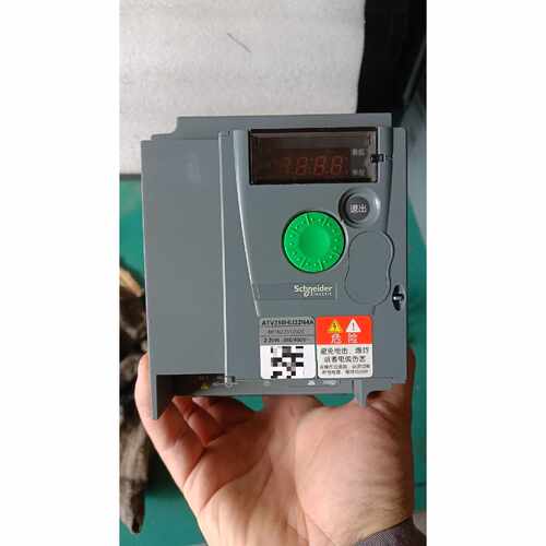 〔议价-可维修〕2.2KW380V 施耐德变频器 型号ATV310HU30N