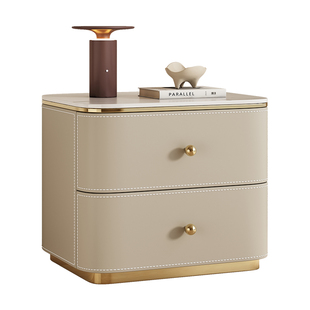 2025新款全实木马鞍皮轻奢床头柜高档别墅现代简约高级感床边柜