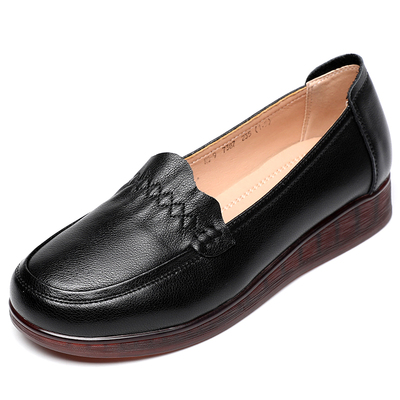 女士皮鞋真皮软底妈妈鞋宽脚单鞋