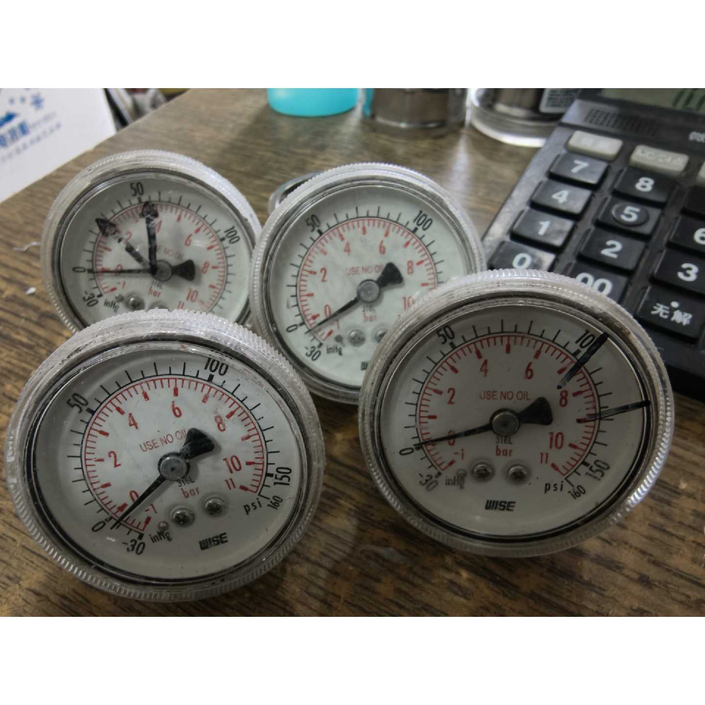 询价下单WISE VCR压力表，拆机量多，背接式接口，表盘-301图片