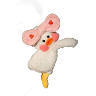 车载纸巾盒挂式可爱网红鸭公仔玩偶车用抽纸盒高级感车内装饰品女