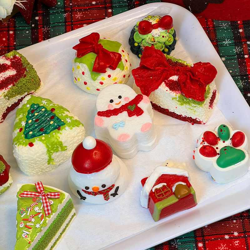 跨境圣诞节硅胶捏捏圣诞捏玩具系食慢超解压超仿真可爱玩回弹捏软