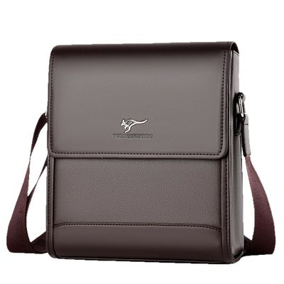 大容量通勤真皮防水翻盖单肩包男