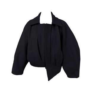 容子木ROSEMOO24年冬季新款绵羊毛针织呢错位门襟外套RCL4WW261B