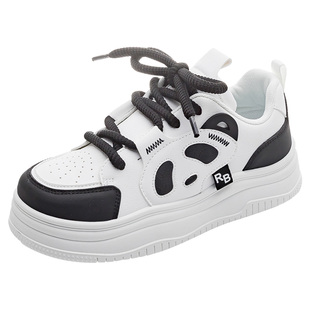 人本小白鞋女2026春季新款女款厚底女鞋百搭增高休闲熊猫板鞋子潮