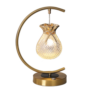 台灯卧室床头简约现代轻奢高级感温馨触摸调光充电创意床头柜灯