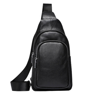 澳懿男士胸包真皮2025新款高档小背包个性运动头层牛皮斜挎包潮牌