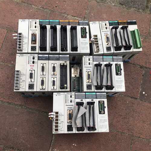 议价FP2-PSA2 FP2-C1 FP2-SDU XY64D7T X64D2 C2L MCU AD8X 松下