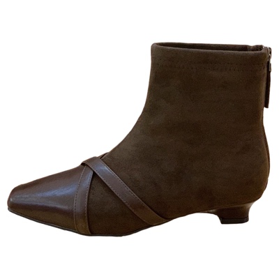 配裙子复古气质保暖加绒时装短靴