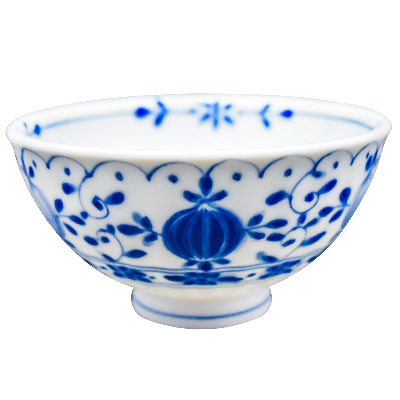 日本进口陶瓷饭碗日式小菜碗花朵