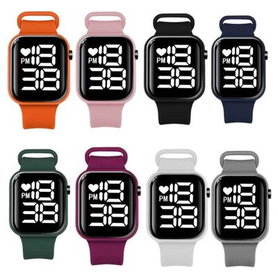 2025新款 儿童手表方块地球形LED电子表单孔表带简约时尚智能手表