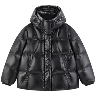 【鹅绒服】太平鸟一手长连帽黑金羽绒外套冬亮面短款面包服女